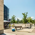 Albergue Npoznam *