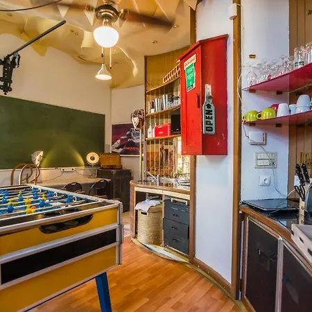 Npoznam * Λιουμπλιάνα